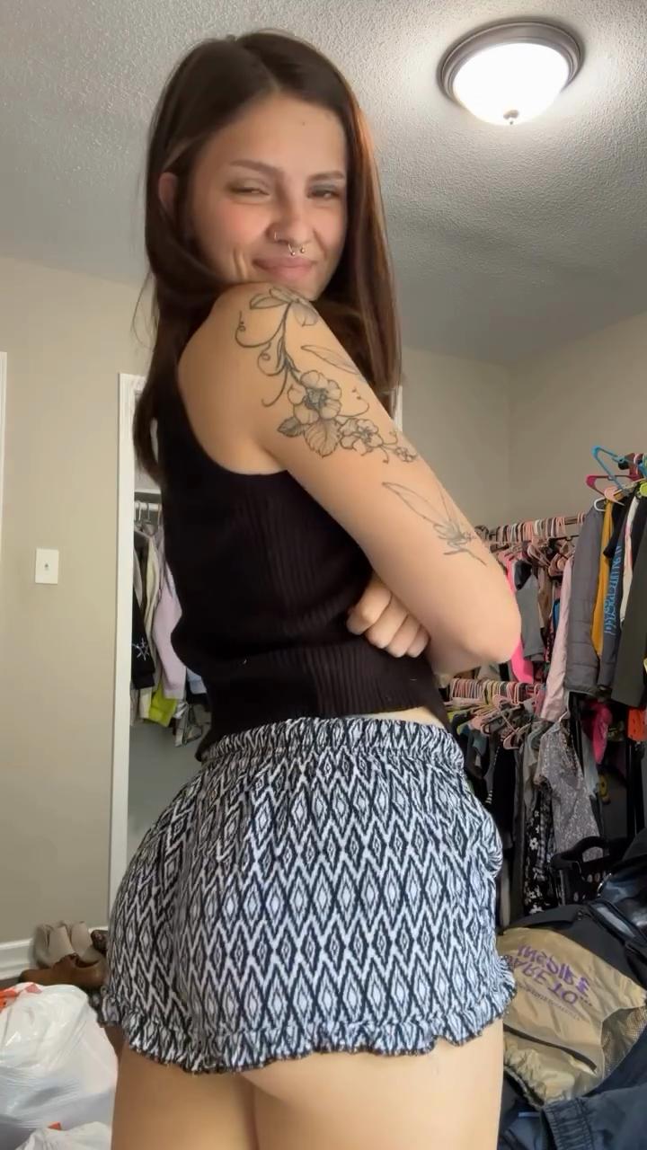 Jizzyjennaa