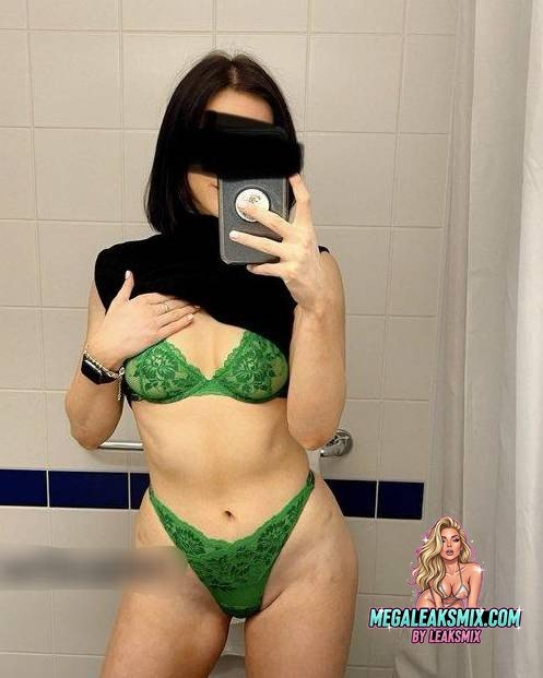 Jezebelscarlet