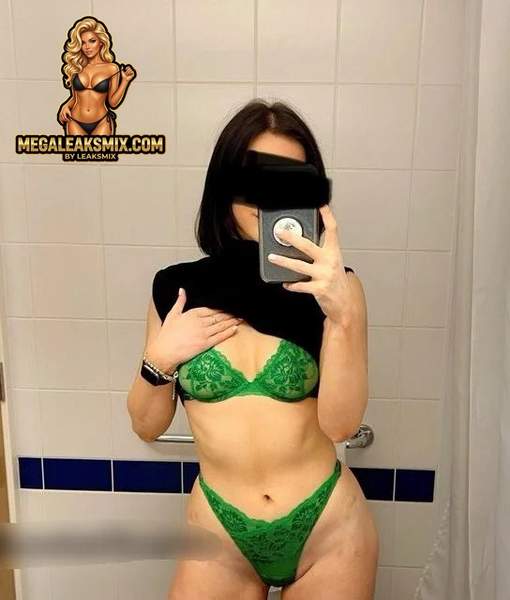 Jezebelscarlet