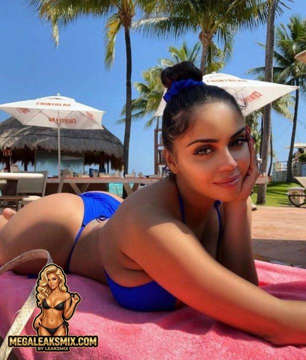 Therealrebeccaj