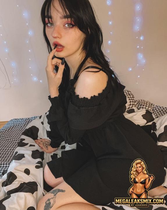 Yourpersonalwaifu